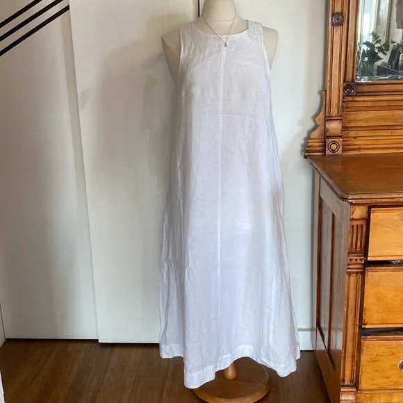 chinese dress ladies Frank & Eileen Rory in White Lived In Linen main image 0